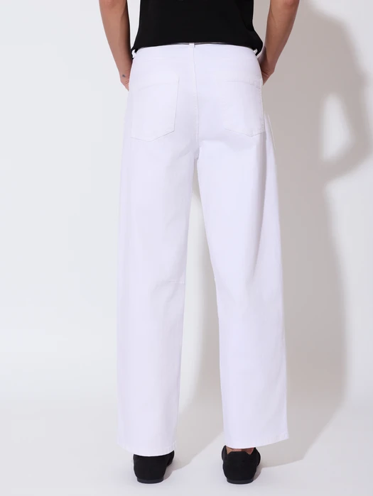 JEANSY Z SZEROKĄ NOGAWKĄ FANGO