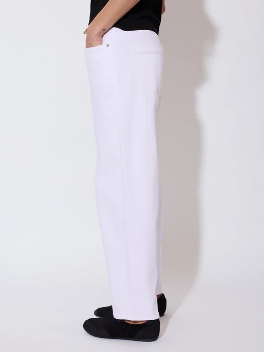 JEANSY Z SZEROKĄ NOGAWKĄ FANGO