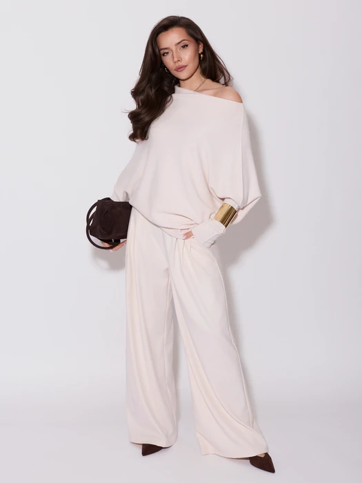 SWETER ASYMETRYCZNY KOPNIĘTY BIAŁY