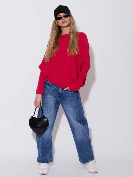 SWETER ASYMETRYCZNY KOPNIĘTY MALINOWY