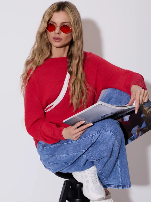 SWETER GŁADKI Z OKRĄGŁYM DEKOLTEM RED