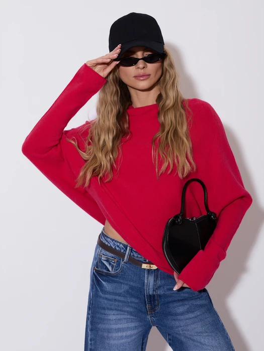 SWETER ASYMETRYCZNY KOPNIĘTY MALINOWY